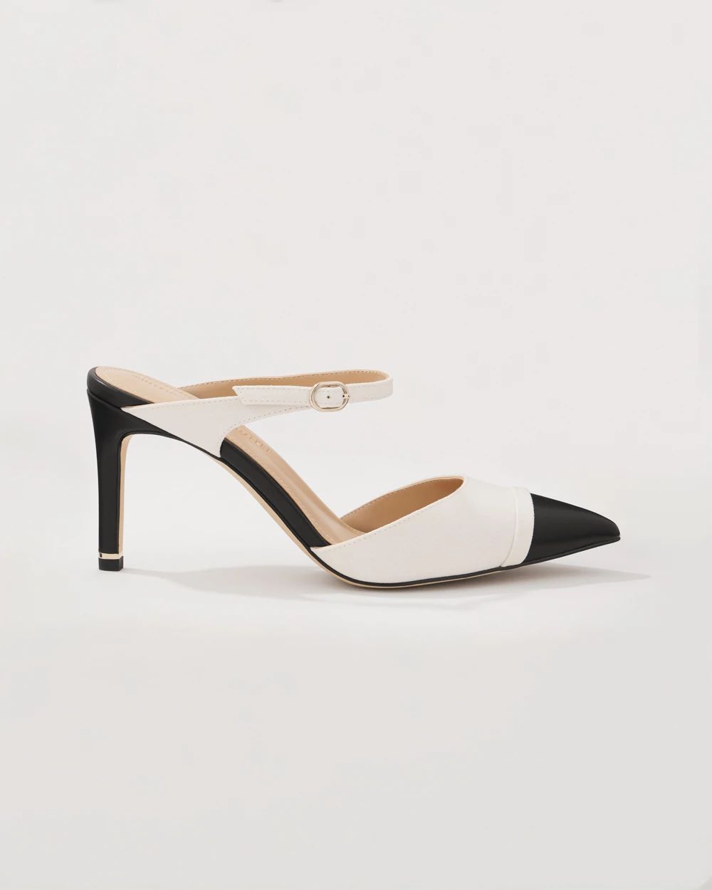 Contrast Cap Toe Pump