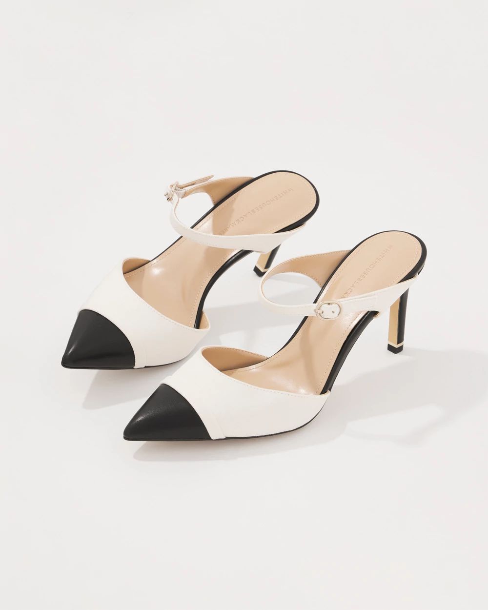 Contrast Cap Toe Pump